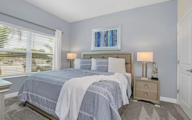 2861SMILE, Kissimmee, US