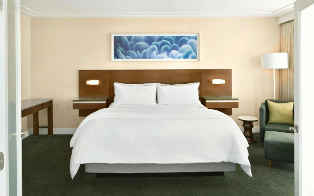 The Westin Wall Centre, Vancouver Airport