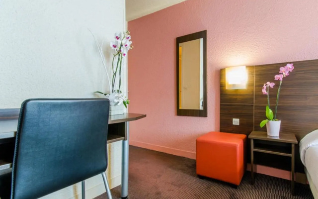 Hôtel Arc Porte D'Orleans