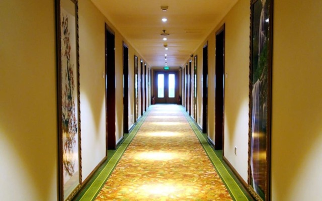 GreenTree Aliiance Weifang Zhucheng Heping Street Huayang Hotel