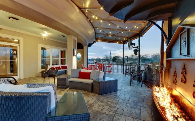 The Mantissa Executive Suites and Spa