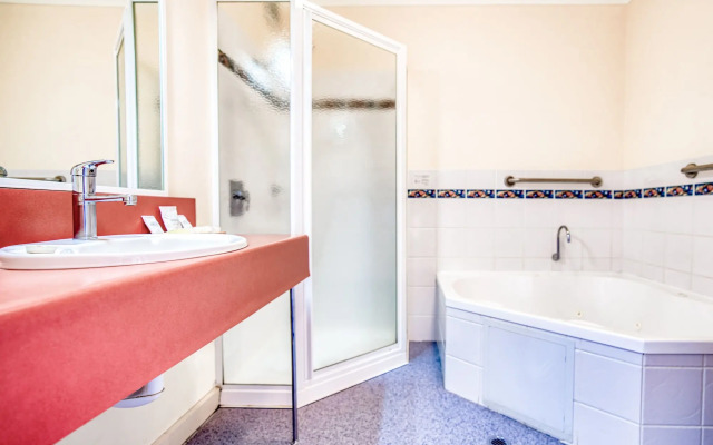 Panorama Hotel St Helens