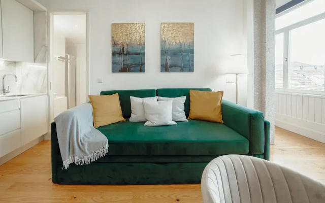 Downtown Premium Apartment by Vacationy