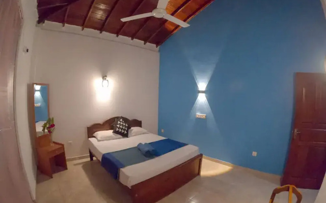 Girilena Guest House