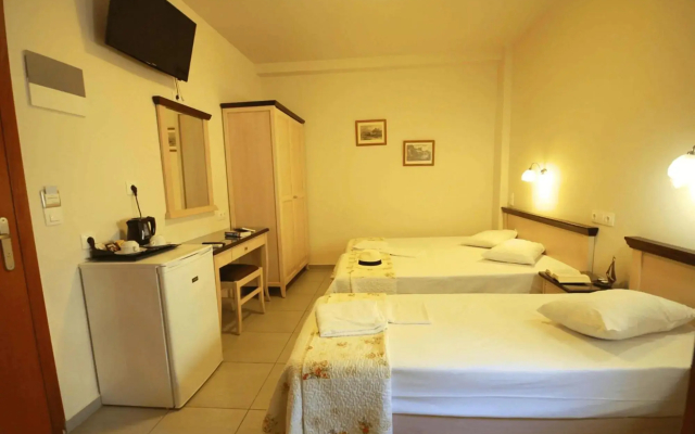 Mirabello Hotel