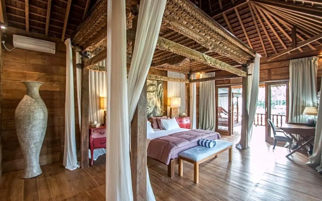 Marika Sawah Villas-6Bedroom Private Pool