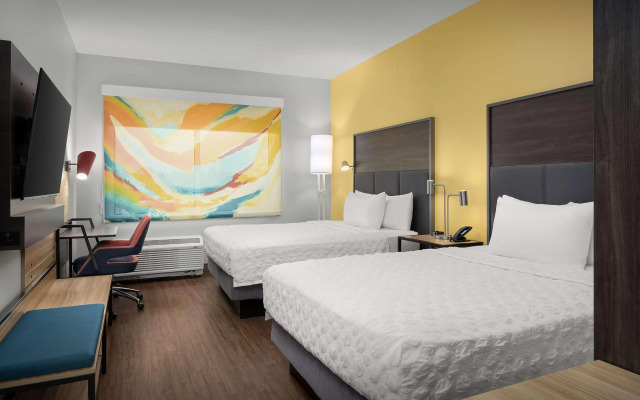 Tru by Hilton Jacksonville Airport I-95