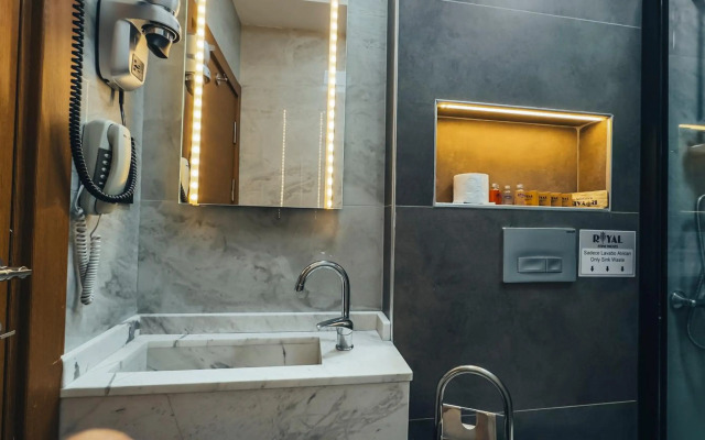 Royal Stone Houses - Goreme