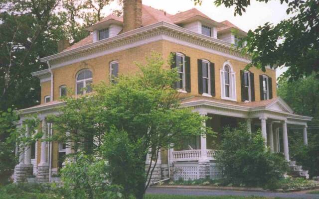 Beall Mansion An Elegant Bed & Breakfast Inn