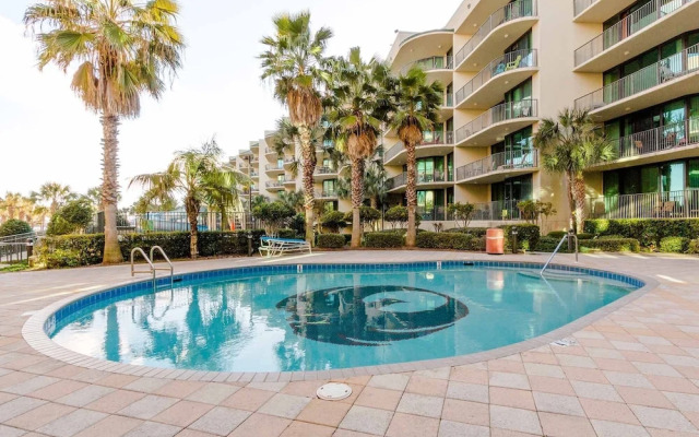 Phoenix on the Bay #1410