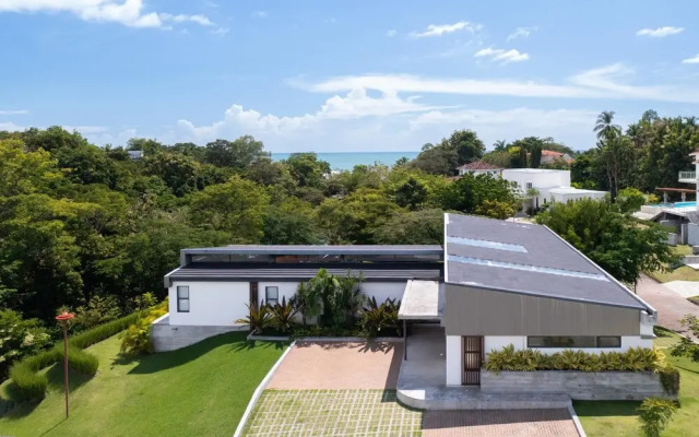 Villa Futura by Acomodo