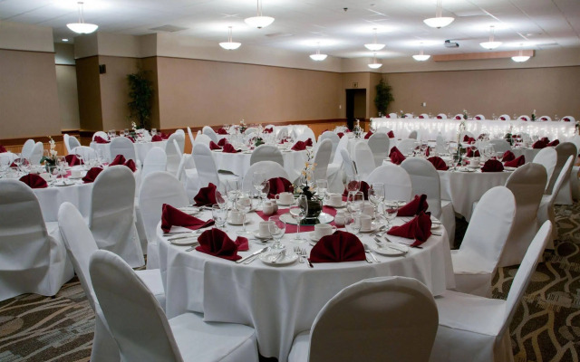 Canad Inns Destination Centre Windsor Park