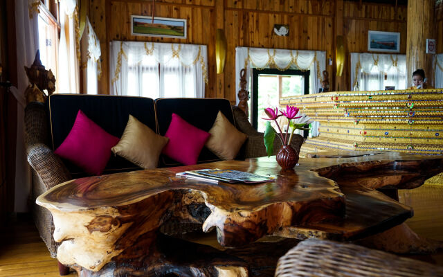 Royal Nadi Resort