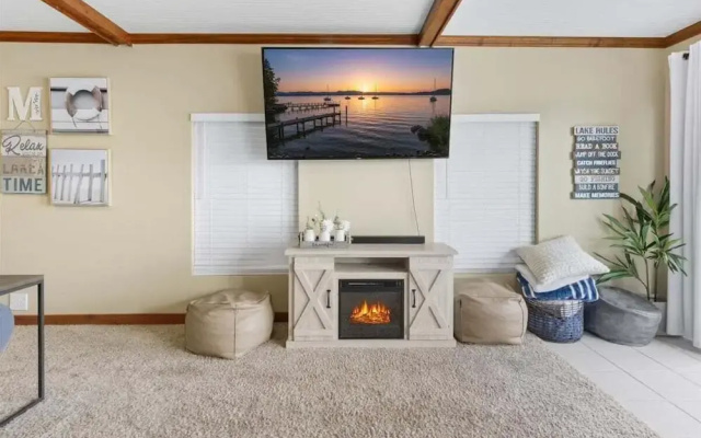 Breathtaking Views, Private Dock, Pure Relaxation
