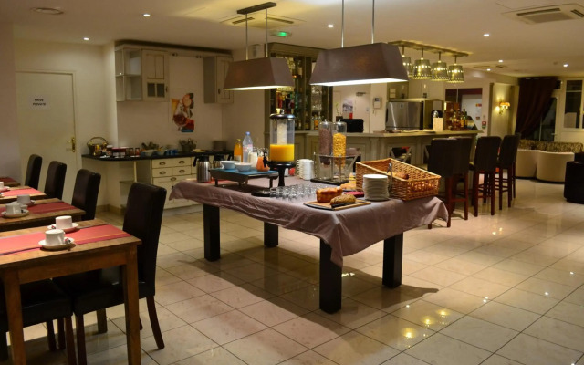 Hotel Almoria