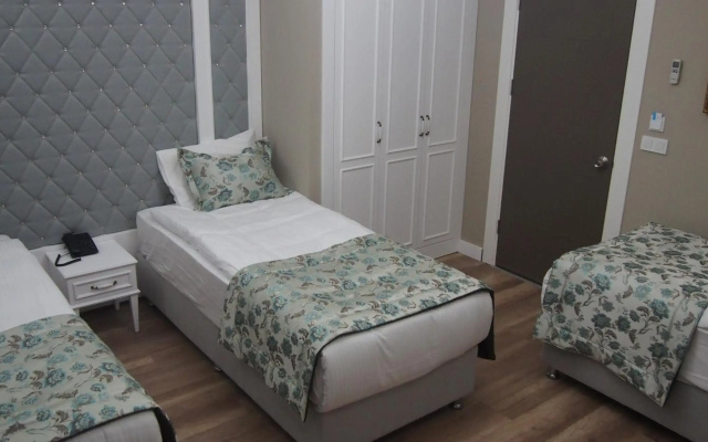 Mic Royal Hotel