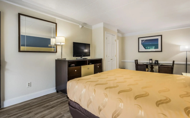 Quality Inn Hampton - Newport News