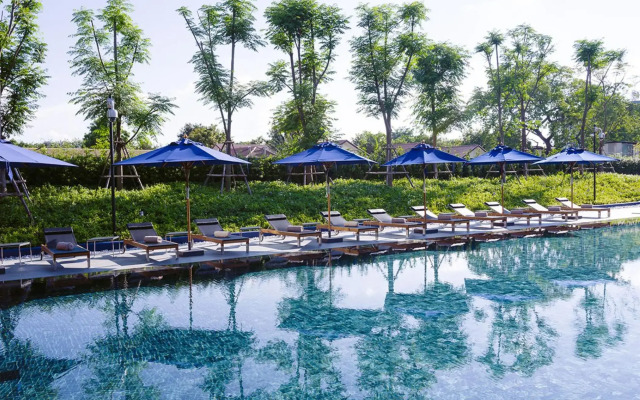 Modena by Fraser Buriram