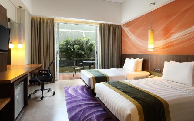 Holiday Inn Bandung Pasteur, an IHG Hotel