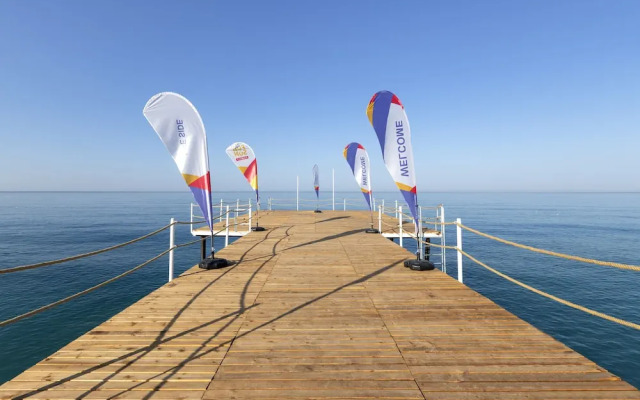 Loxia Comfort Club Side