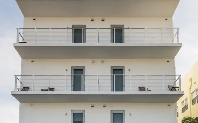 VHC Luxury Apartments 538-503