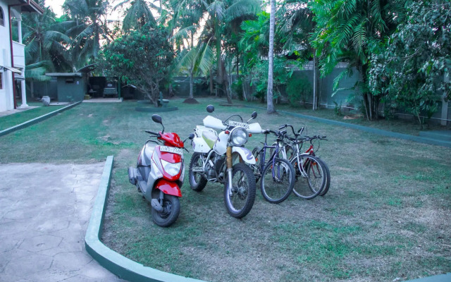 Negombo Village