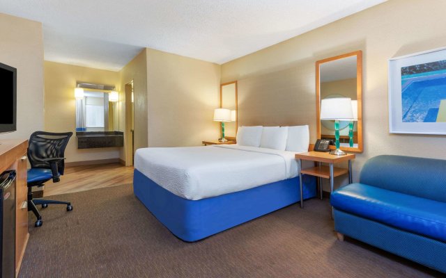 La Quinta by Wyndham Fort Lauderdale Pompano Beach