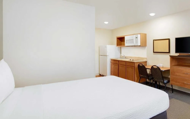 Woodspring Suites Virginia Beach
