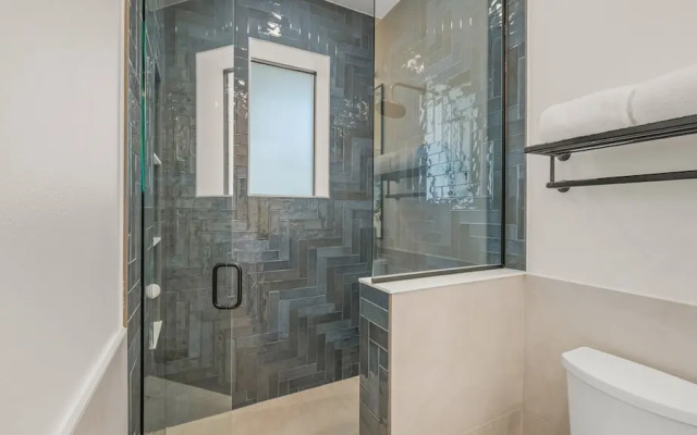 Deep Blue Sea in Sarasota