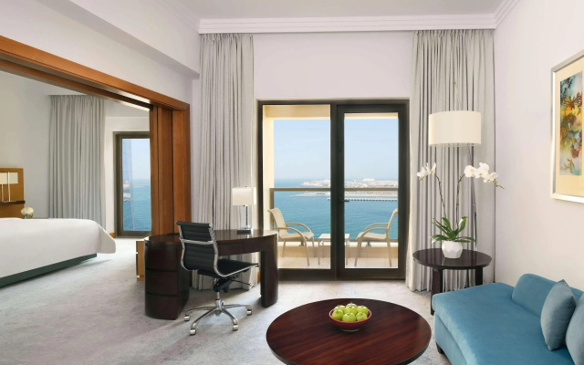 Mövenpick Hotel Jumeirah Beach - Image 4