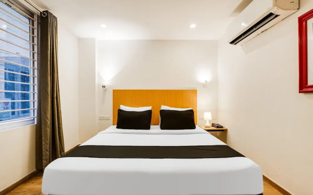 Premium Stays at Oak Indranagar