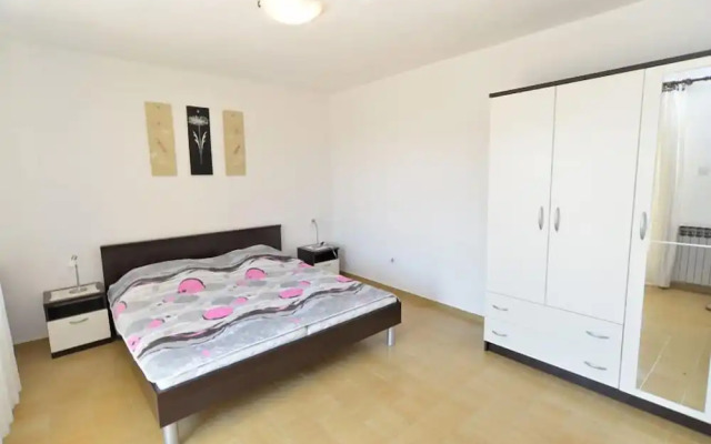 Apartment Gey 671