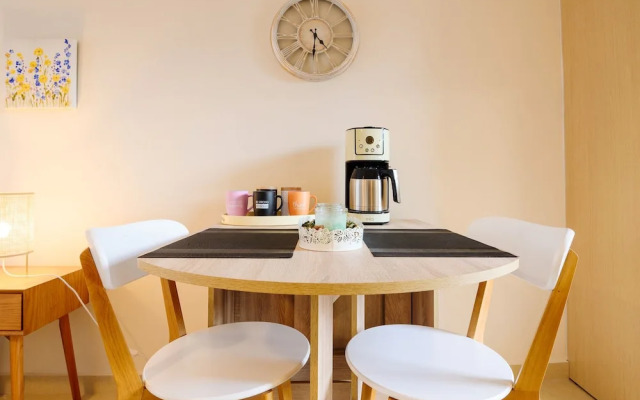 Impeccable 1-bed Apartment in Schinias Beach