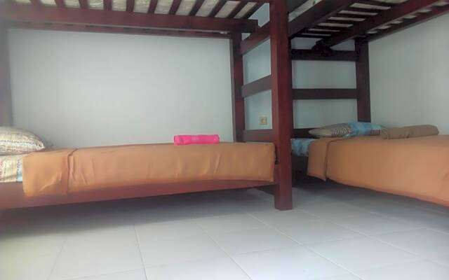 Ariata Arya Hostel