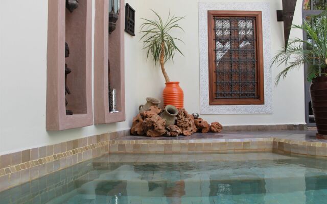 Le Riad Jardin Des Rêves By La Siredrah