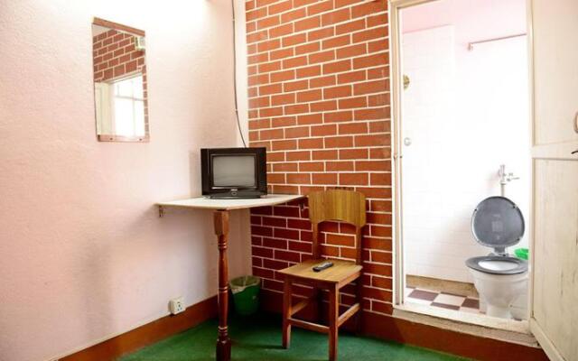 Shree Lal Inn