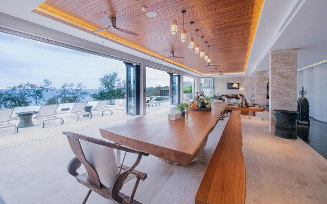 Bluesiam Villa
