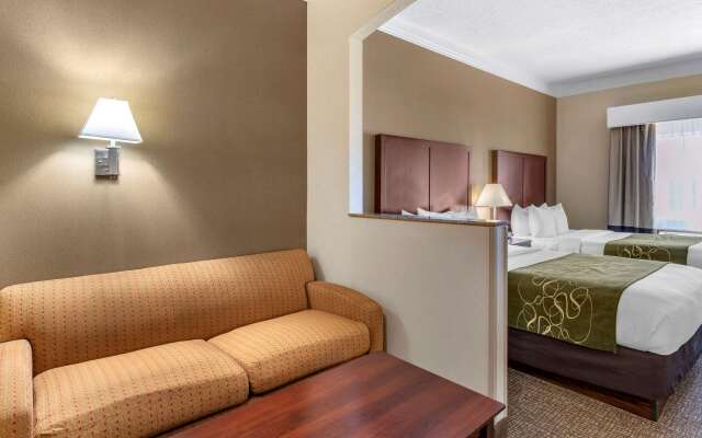 Comfort Suites Linn County