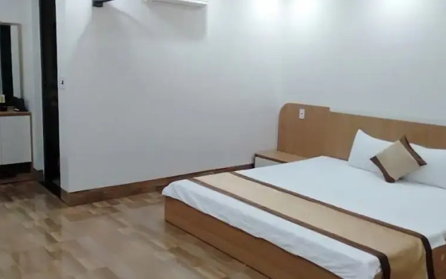 Anh Trang Hostel LS - by BAY LUXURY