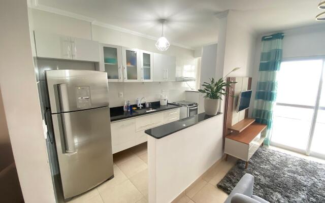 Pé na Areia Praia do Caiçara II