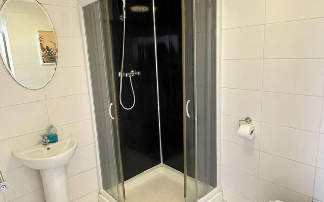 Captivating 1-bed Apartment in London