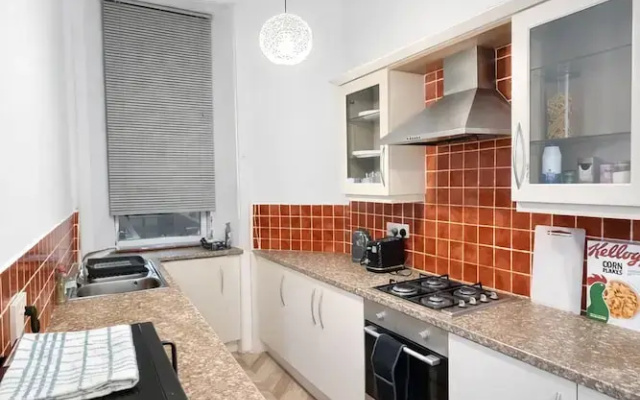 Spacious Easter Road 2BR Apartment