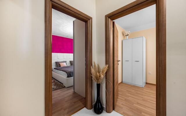 2 Bedroom Apartment Near Sibenik Krka Waterfalls
