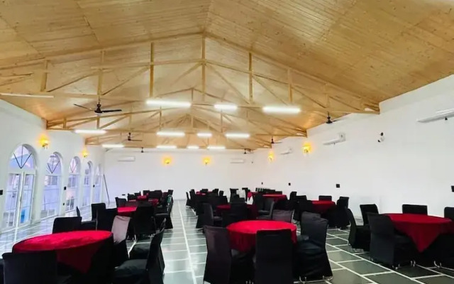 The Ashoka Farms & Resort