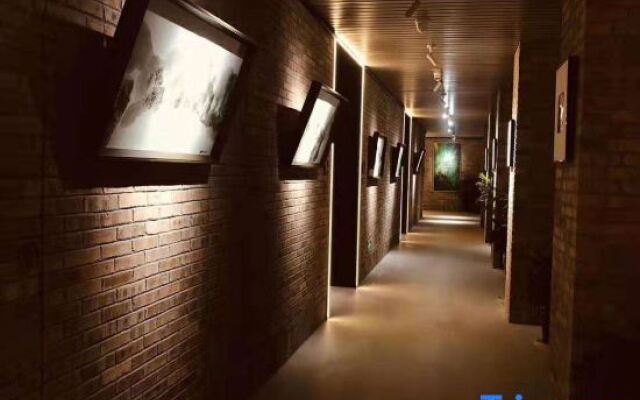Yinju Jingde Art Hotel