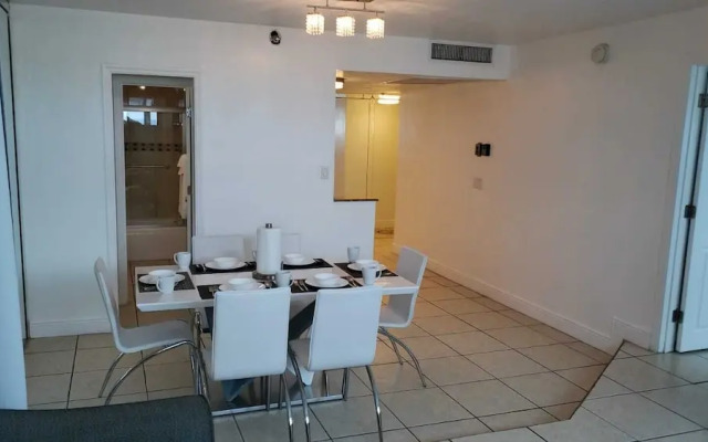 Castle Beach Club Apartments