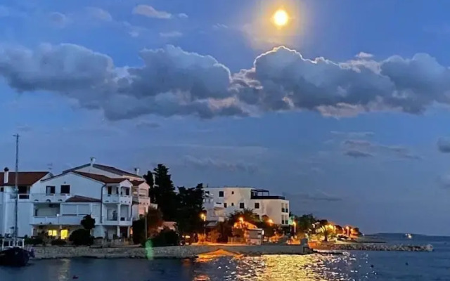 Milja - 10 m From sea - A4