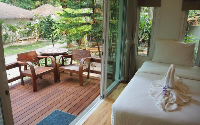Larissa Samed resort
