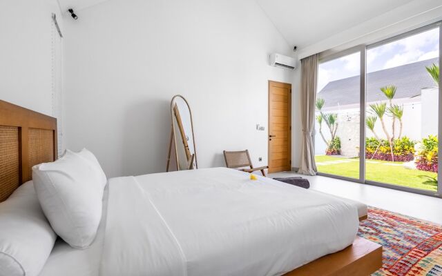 Casa Blanca Villa by Betterplace