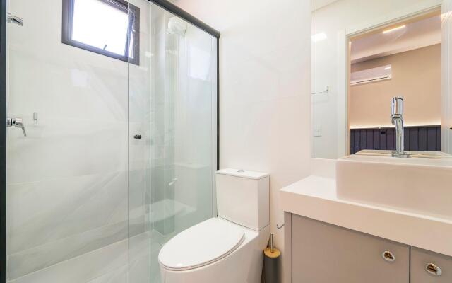 Apartamento 2 suítes em Bombas